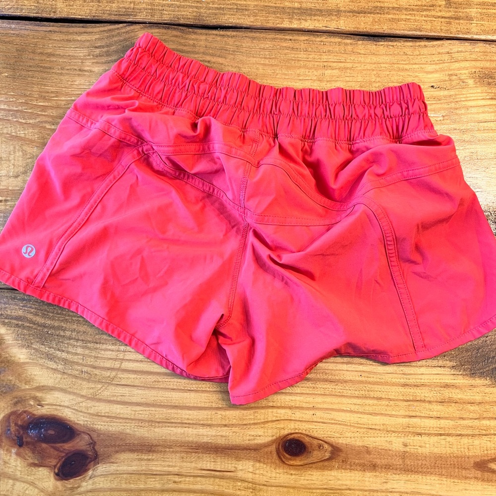 Lululemon shorts size 6
